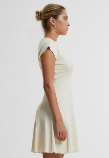 Вязаное платье