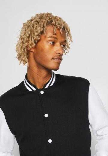 Куртка бомбер