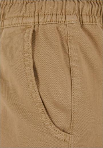 Брюки с накладными карманами