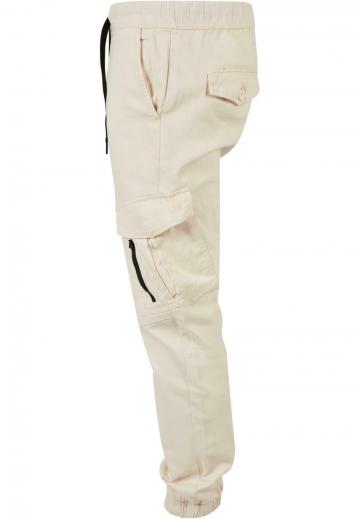 Брюки с накладными карманами