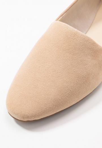 Полуботинки