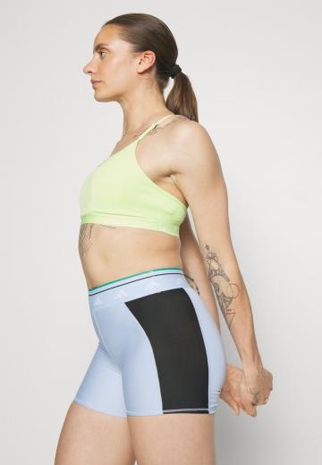 Бюстгальтер без косточек