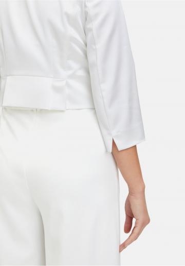 Короткий блейзер