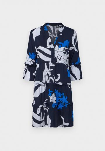 Короткое платье