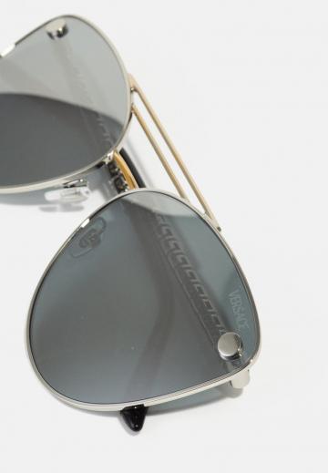 Солнечные очки