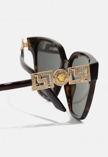 Солнечные очки