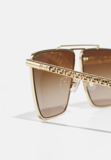 Солнечные очки