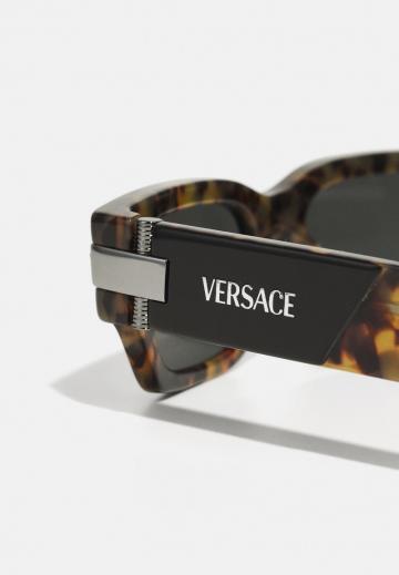 Солнечные очки