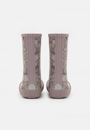 Резиновые сапоги