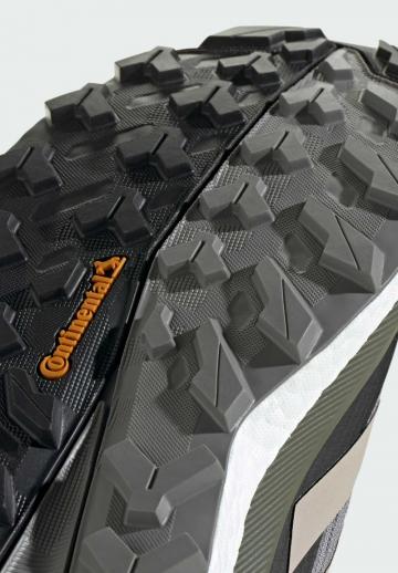 Походная обувь