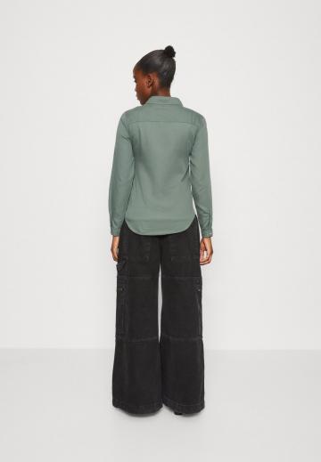 Джинсовая блузка