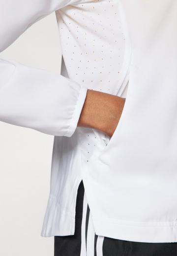 Спортивная куртка