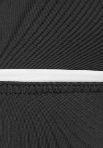 Треугольное бикини