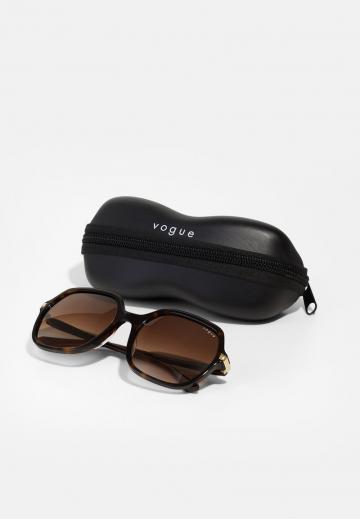 Солнечные очки