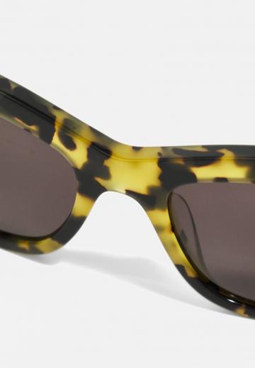 Солнечные очки