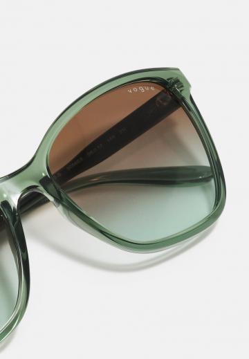 Солнечные очки