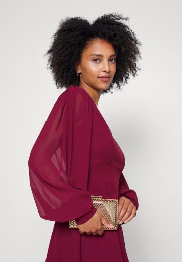 Коктейльное платье