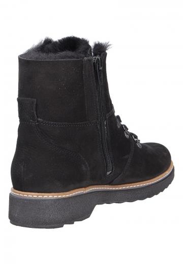 Ботинки на шнуровке