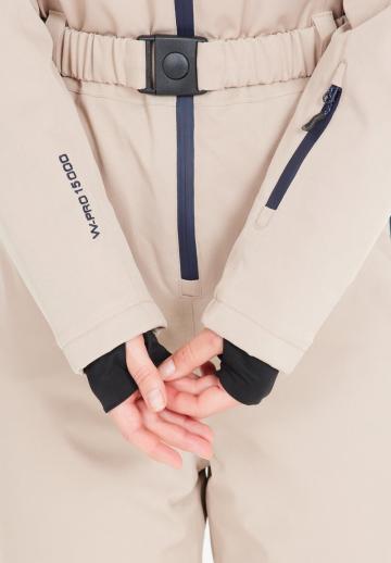 Спортивная куртка