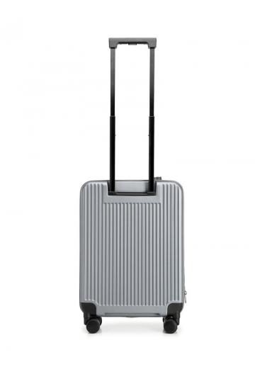 Чемодан на колесах