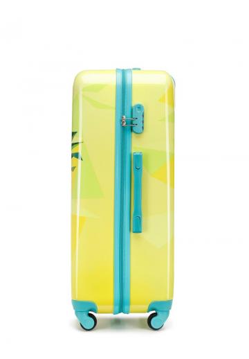 Чемодан на колесах