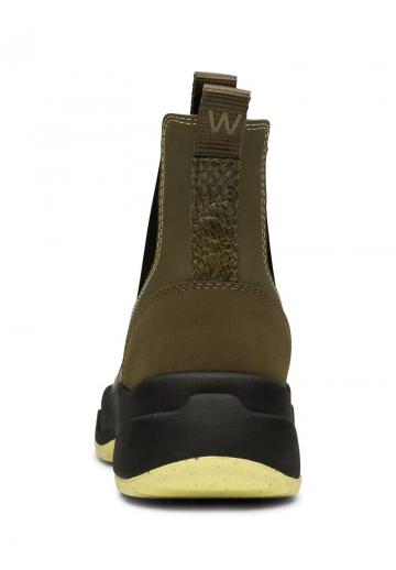 Резиновые сапоги