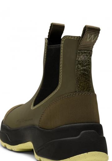 Резиновые сапоги