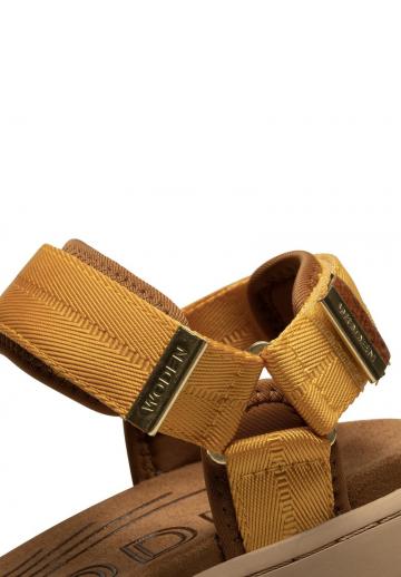 Походные сандалии