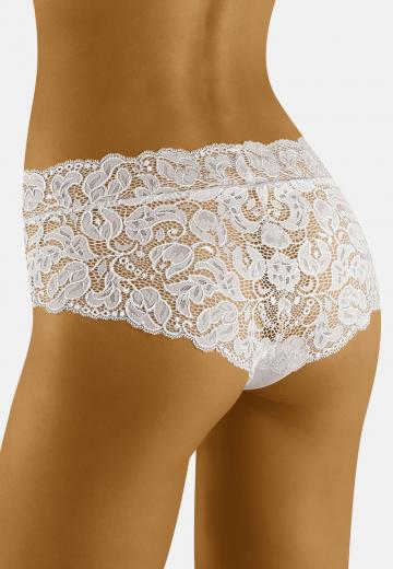 Трусы на бедрах