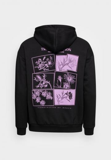 Пуловер с капюшоном