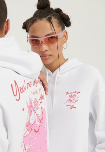 Пуловер с капюшоном