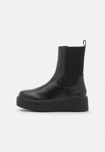 Ботинки челси