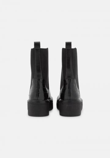 Ботинки челси