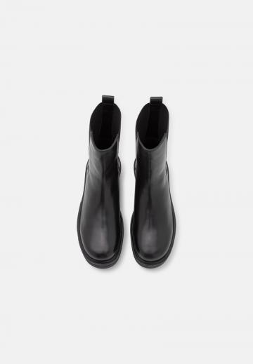 Ботинки челси