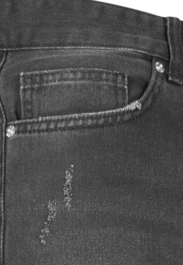 Прямые джинсы