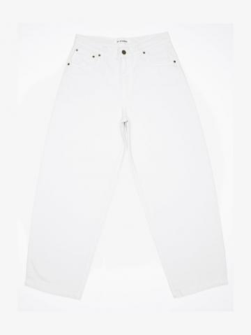 Свободные джинсы