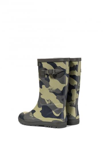 Резиновые сапоги