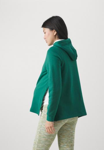 Пуловер с капюшоном