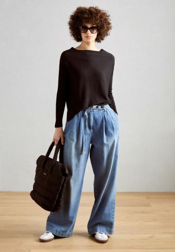 Длинный пуловер