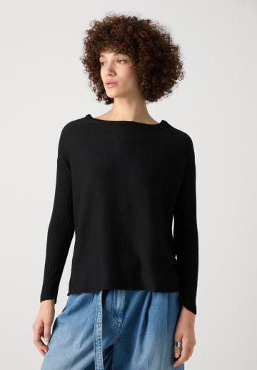 Длинный пуловер