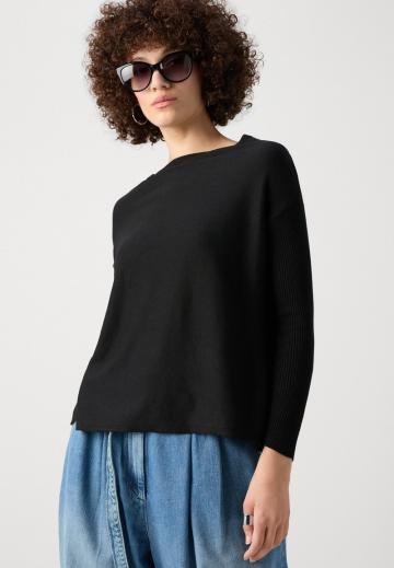 Длинный пуловер