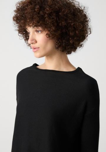 Длинный пуловер