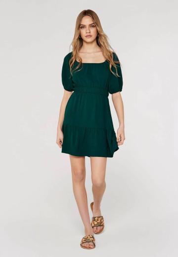Короткое платье