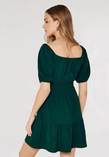 Короткое платье