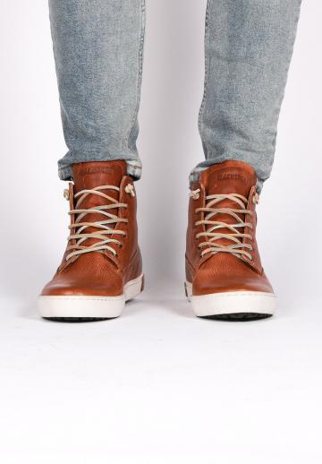 Ботинки на шнуровке