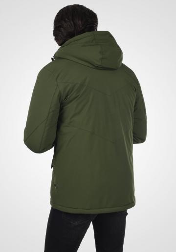 Зимняя куртка