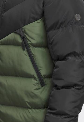 Зимняя куртка