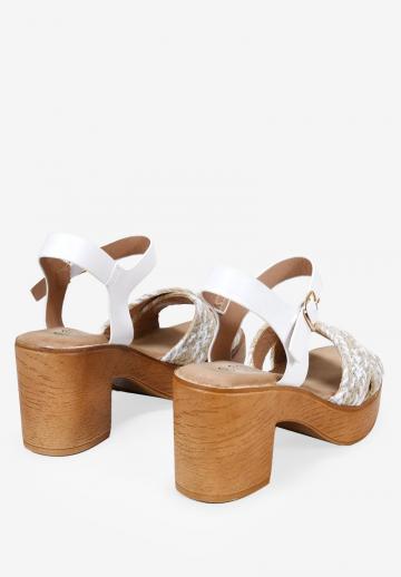 Босоножки на платформе