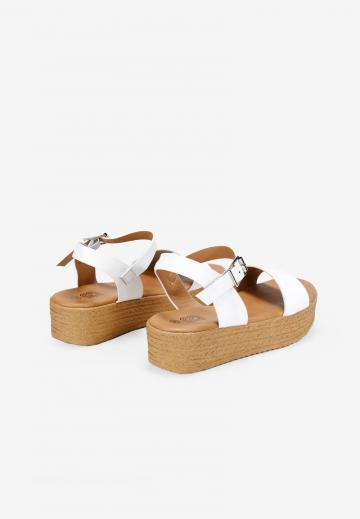 Босоножки на платформе