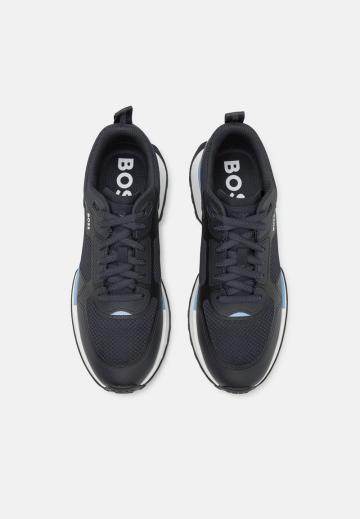 Беговые кроссовки